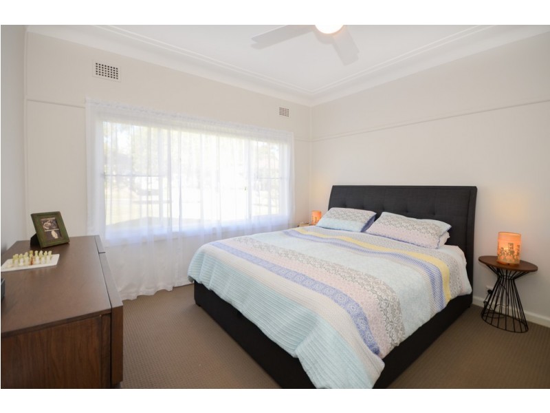 17 Humberstone Avenue, Gymea NSW 2227