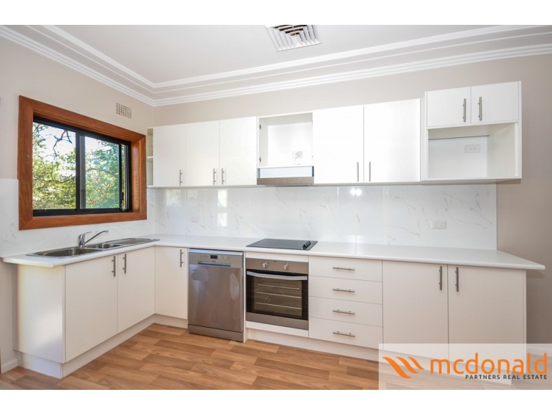 3 Abbott Road, Heathcote NSW 2233