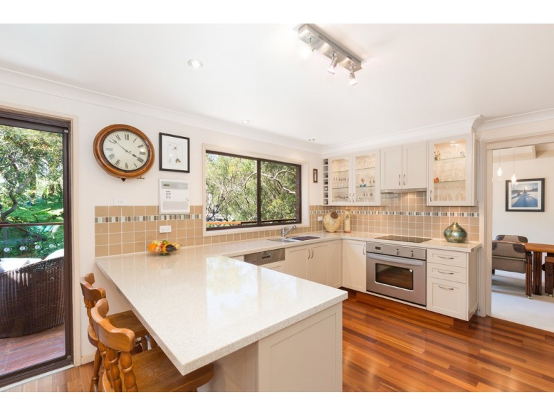 18 Valley Way, Gymea Bay NSW 2227