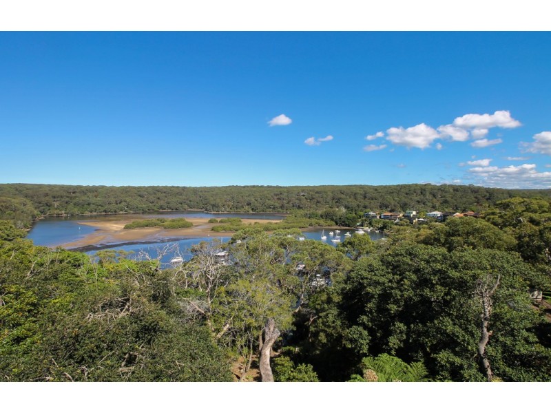 42 Mansion Point Rd, Grays Point NSW 2232