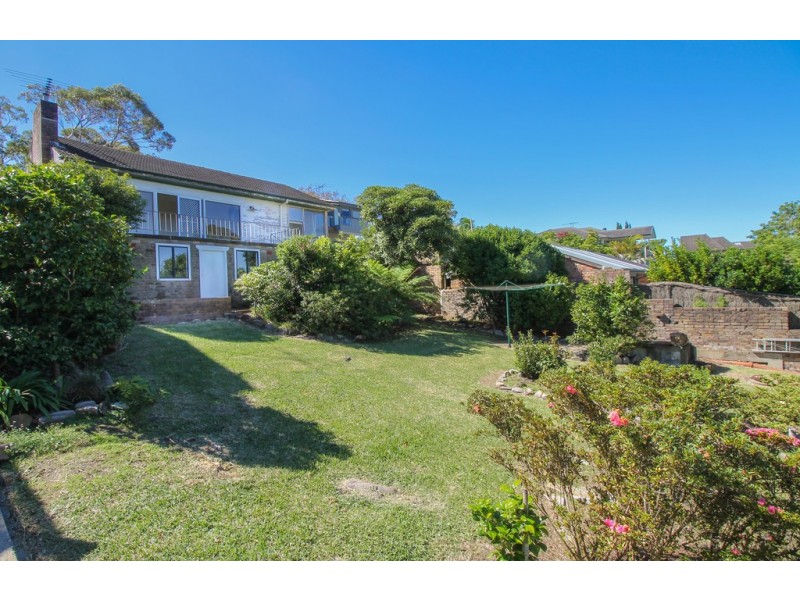 42 Mansion Point Rd, Grays Point NSW 2232