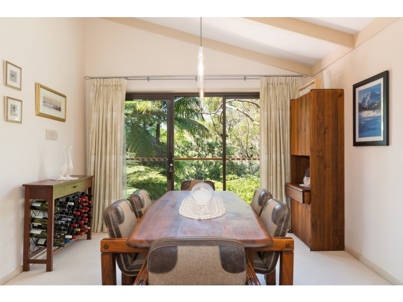 18 Valley Way, Gymea Bay NSW 2227