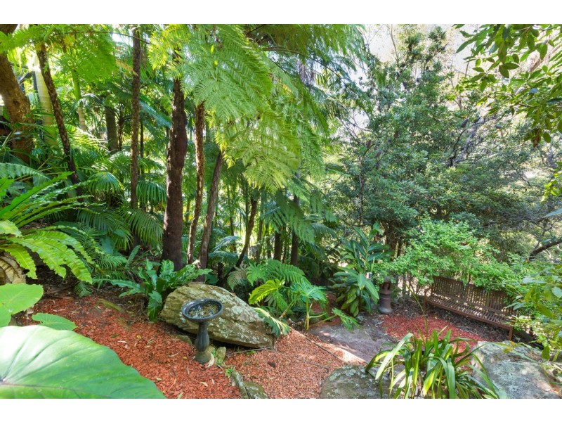 18 Valley Way, Gymea Bay NSW 2227