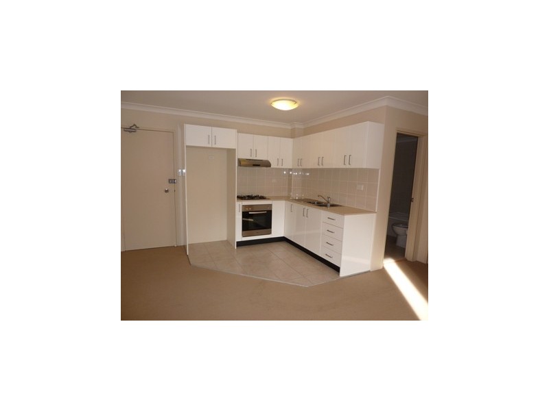 8/76 Talara Road, Gymea NSW 2227