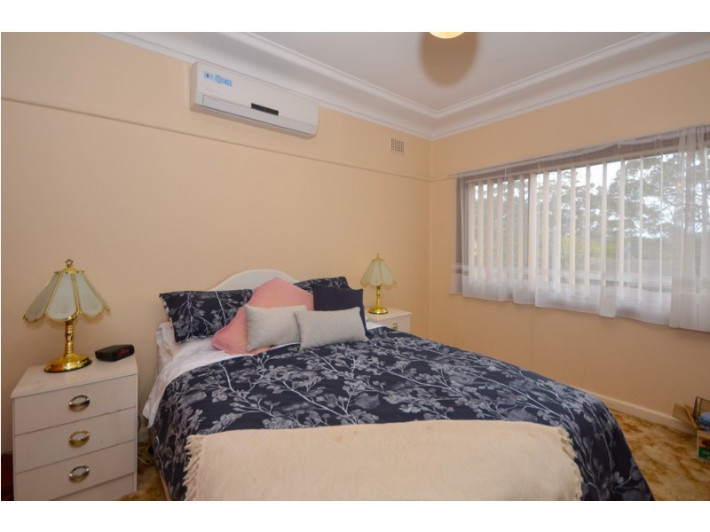 43 First Avenue, Gymea Bay NSW 2227