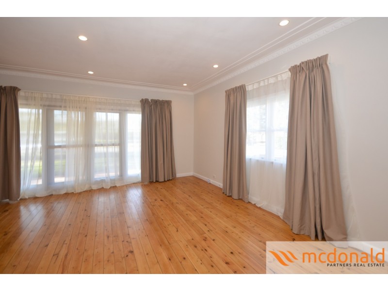 6 Minerva Street, Kirrawee NSW 2232