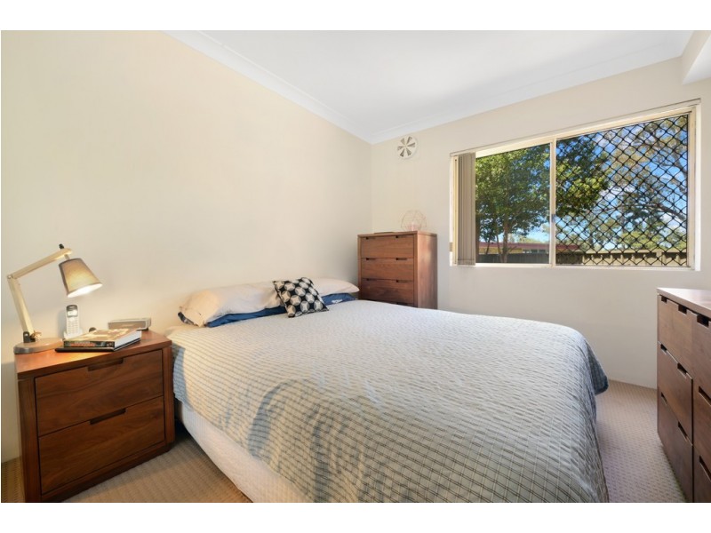 2/10-14 Warburton Street, Gymea NSW 2227