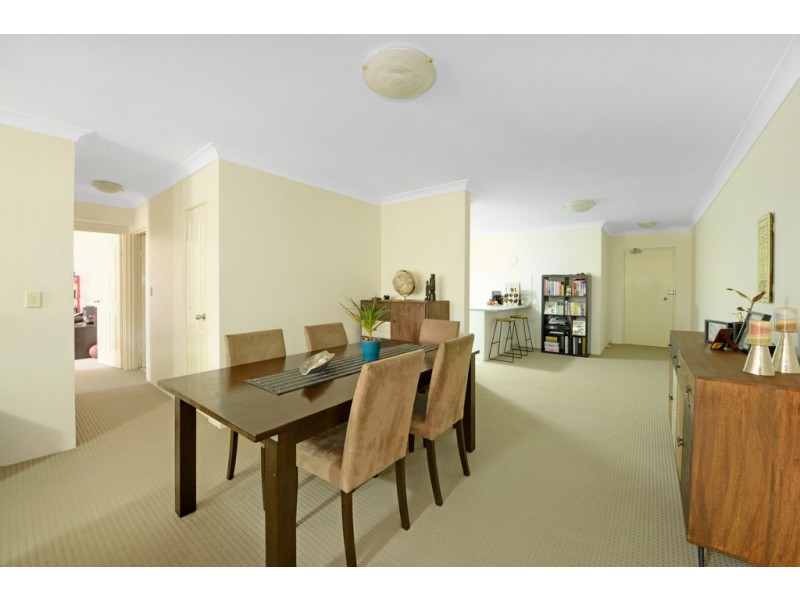 2/10-14 Warburton Street, Gymea NSW 2227