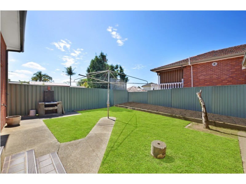 3 Cripps Avenue, Kingsgrove NSW 2208