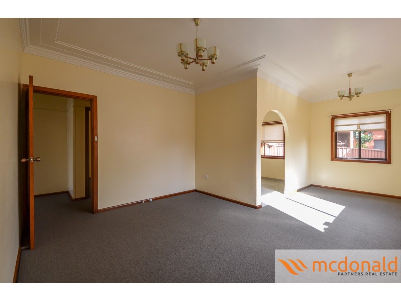 31A Chamberlain Ave, Caringbah NSW 2229