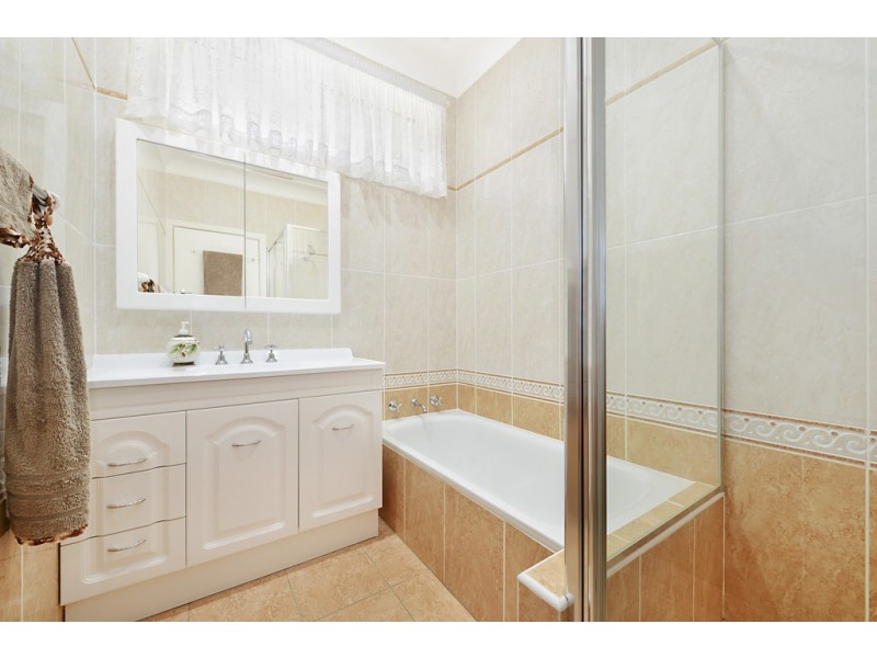 10 Walker Avenue, Gymea NSW 2227