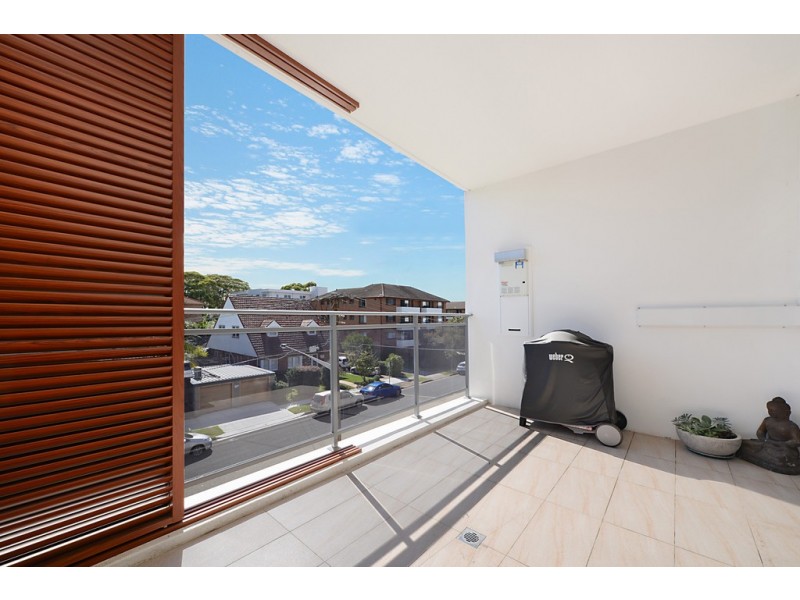 203/16 Warburton Street, Gymea NSW 2227