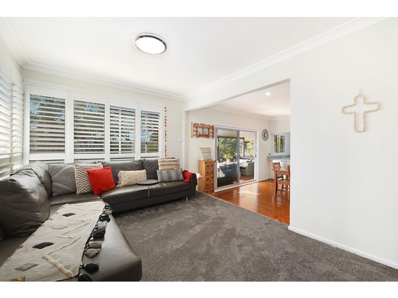 43 Budyan Rd, Grays Point NSW 2232