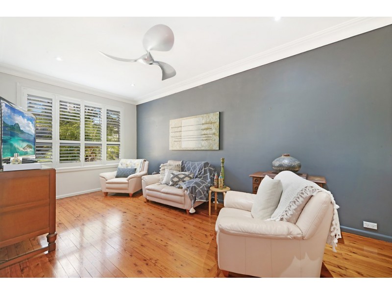 43 Budyan Rd, Grays Point NSW 2232