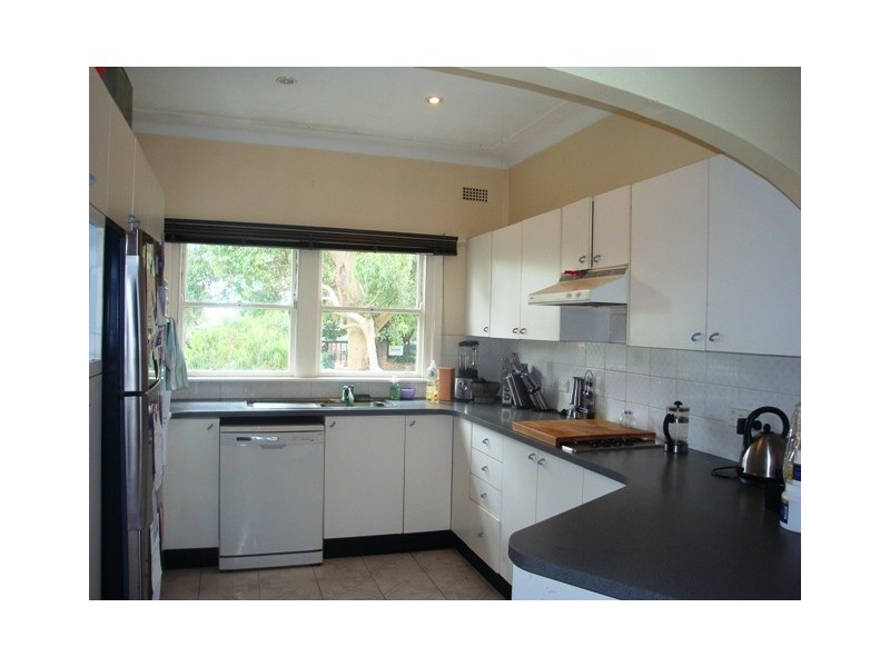 409 President Avenue, Kirrawee NSW 2232