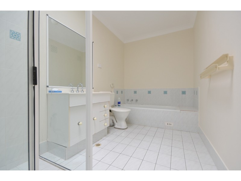 64 Mokera Avenue, Kirrawee NSW 2232