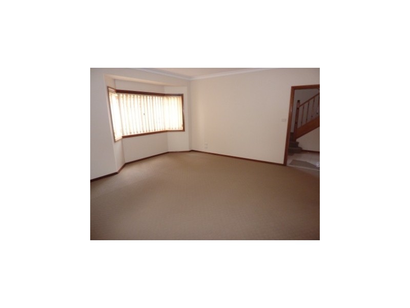 3/4  Raglan Road, Miranda NSW 2228