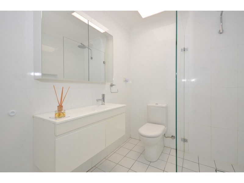 4/30 Yathong Road, Caringbah NSW 2229