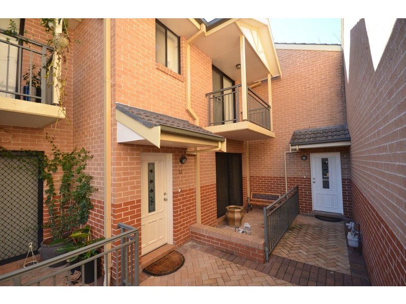 22/8-10 Warumbui Avenue, Miranda NSW 2228