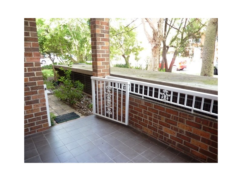 2/35 Talara Road, Gymea NSW 2227