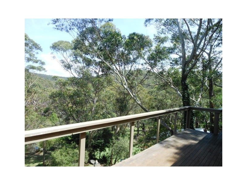 37 Hovea Place, Grays Point NSW 2232