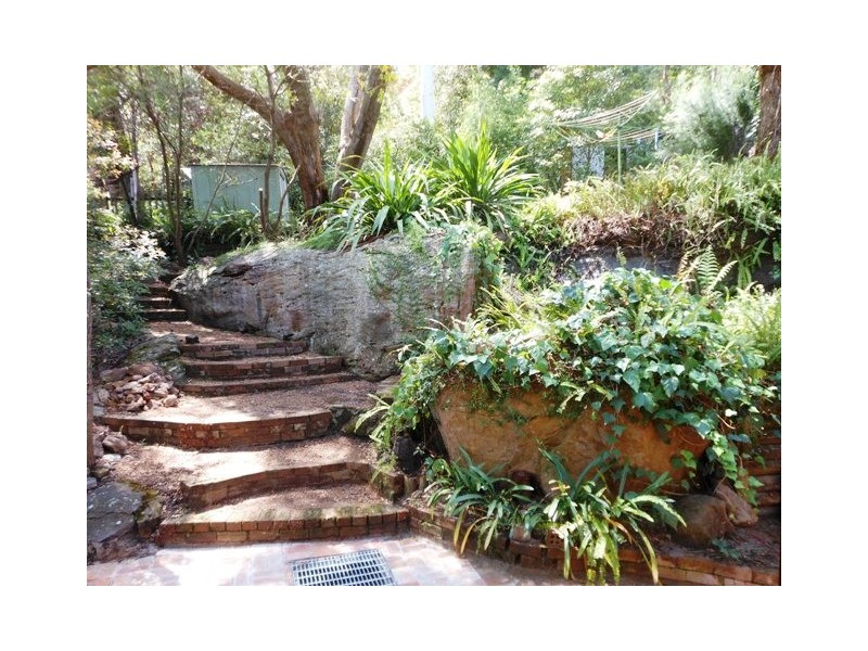 37 Hovea Place, Grays Point NSW 2232