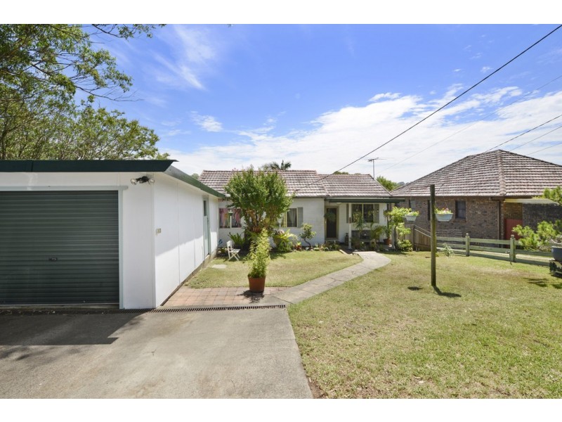 207 Peninsular Road, Grays Point NSW 2232