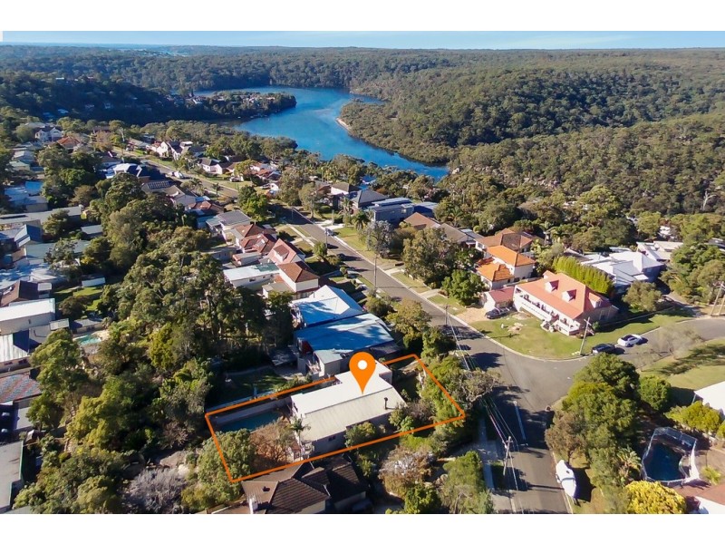 33 Warren Avenue, Grays Point NSW 2232