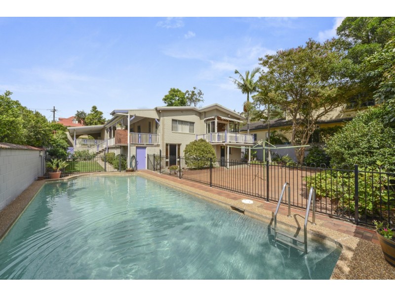33 Warren Avenue, Grays Point NSW 2232