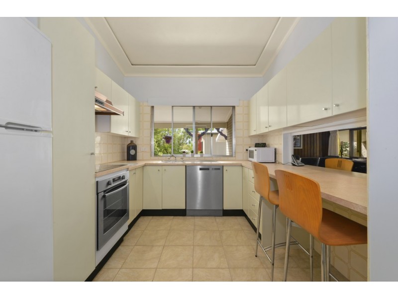 33 Warren Avenue, Grays Point NSW 2232