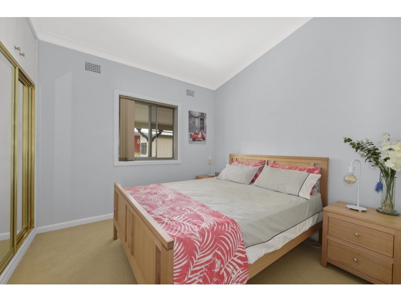 33 Warren Avenue, Grays Point NSW 2232