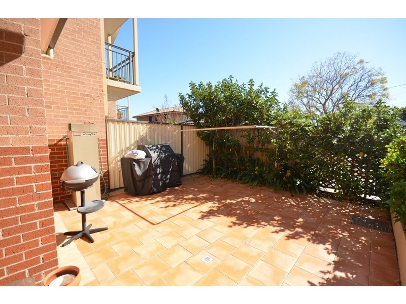 22/8-10 Warumbui Avenue, Miranda NSW 2228