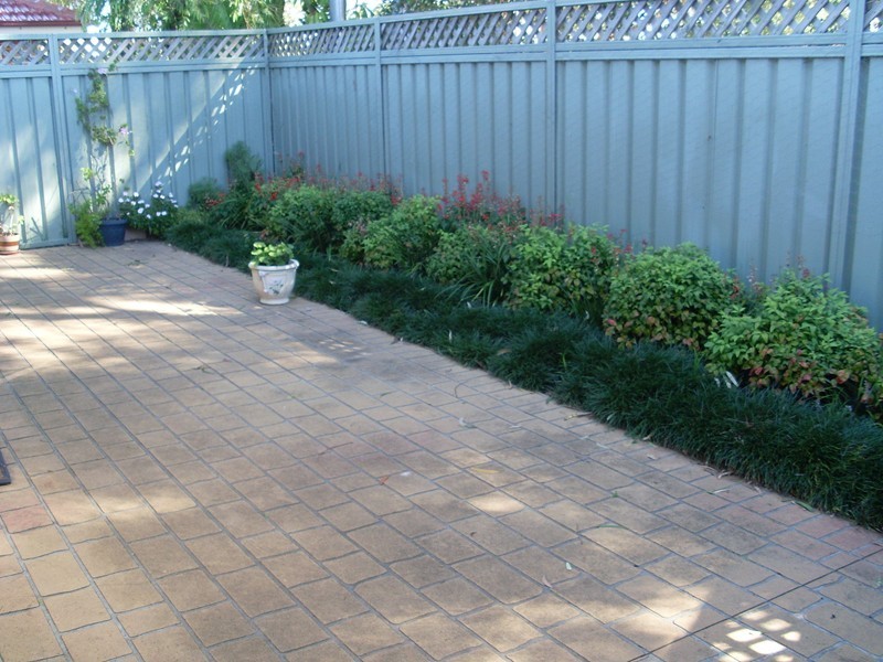 1/2 Yarra Burra Street, Gymea Bay NSW 2227