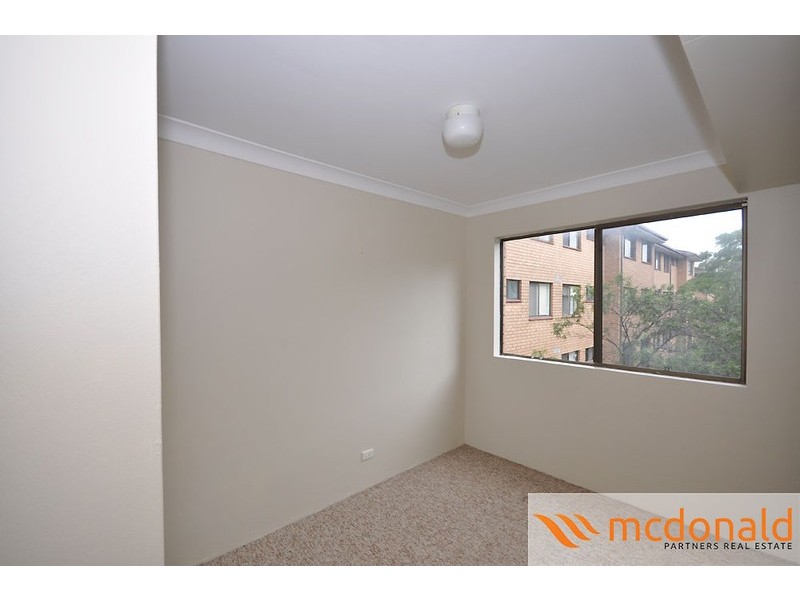 16/131 Oak Road, Kirrawee NSW 2232