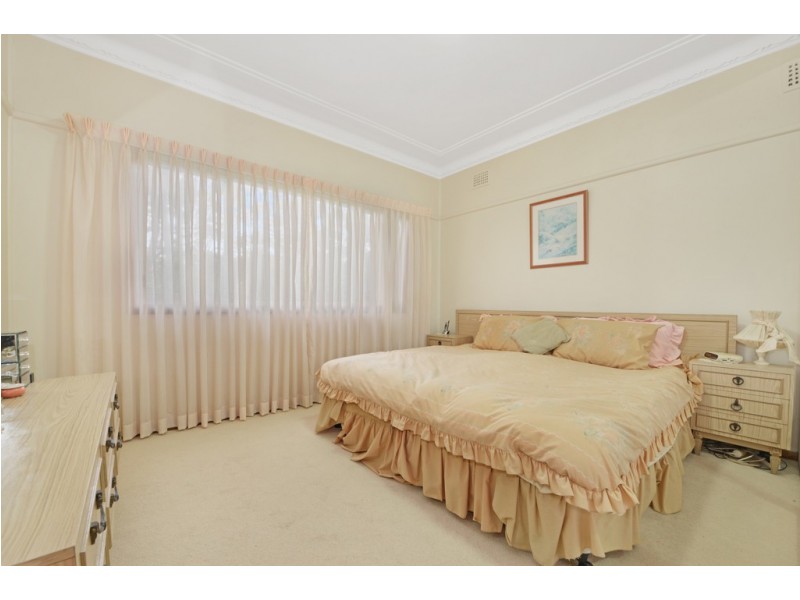 117 Forest Road, Miranda NSW 2228