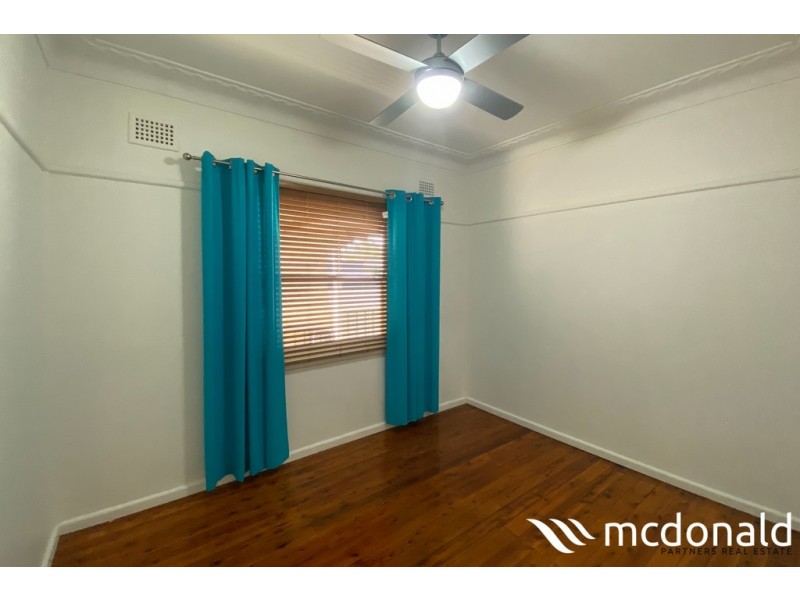 14 Dameeli Avenue, Kirrawee NSW 2232