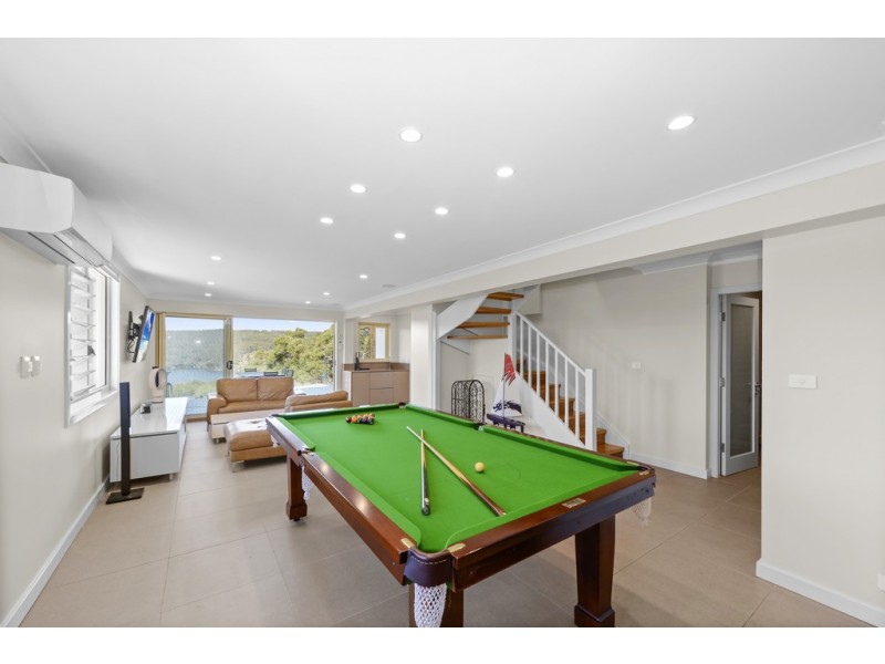 14 Mansion Point Road, Grays Point NSW 2232