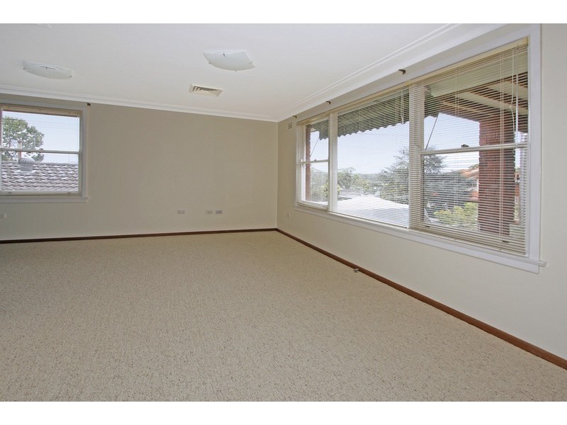 20  Betham Place, Kirrawee NSW 2232