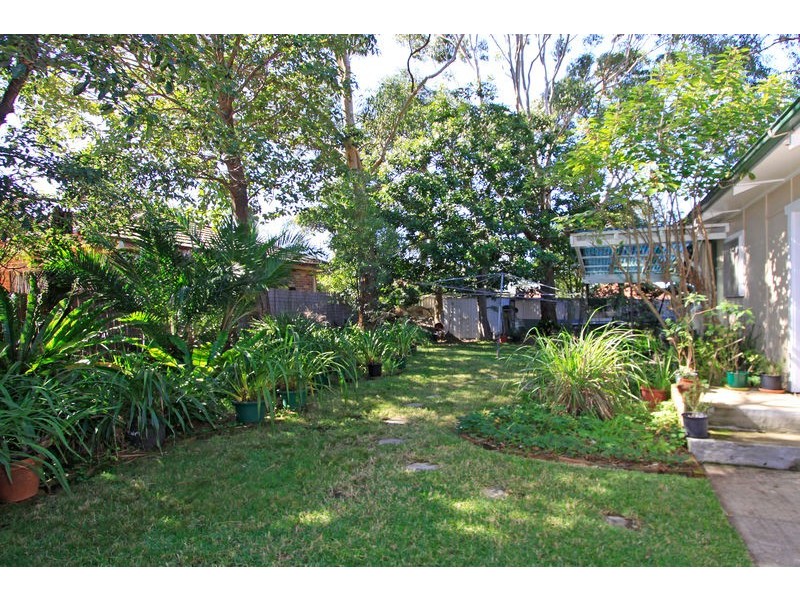 8 Walker Avenue, Gymea NSW 2227