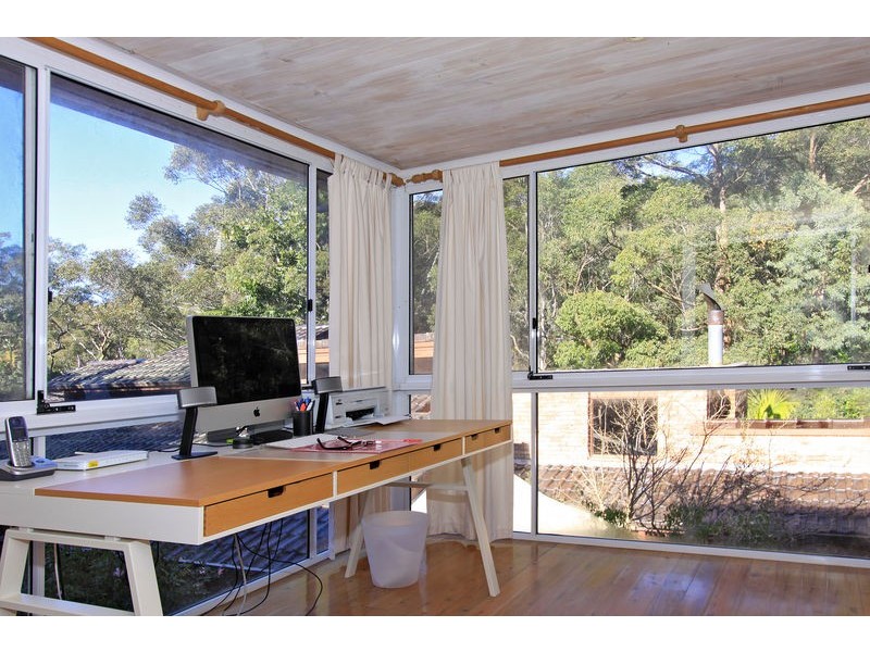 18 Glenfern Place, Gymea Bay NSW 2227