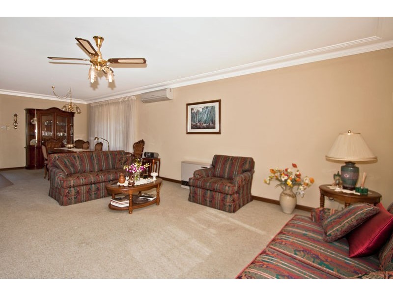 228 President Avenue, Miranda NSW 2228