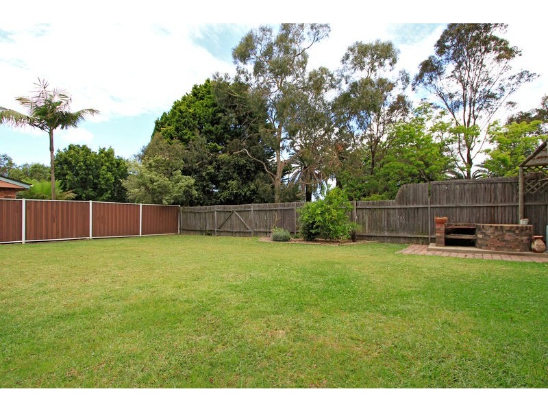 6 Helena Street, Kirrawee NSW 2232