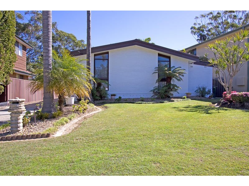 13 Manooka Place, Kareela NSW 2232