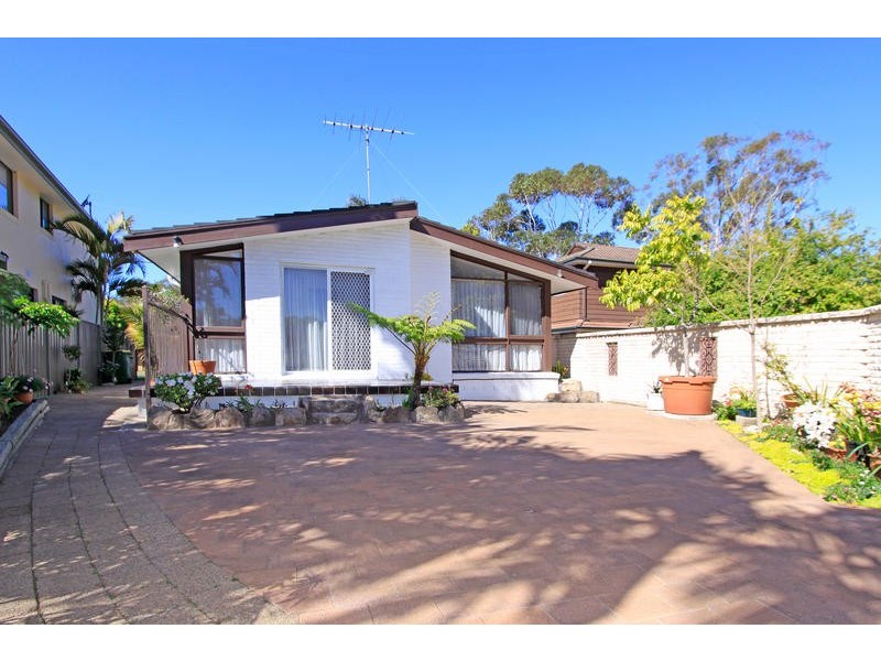 13 Manooka Place, Kareela NSW 2232