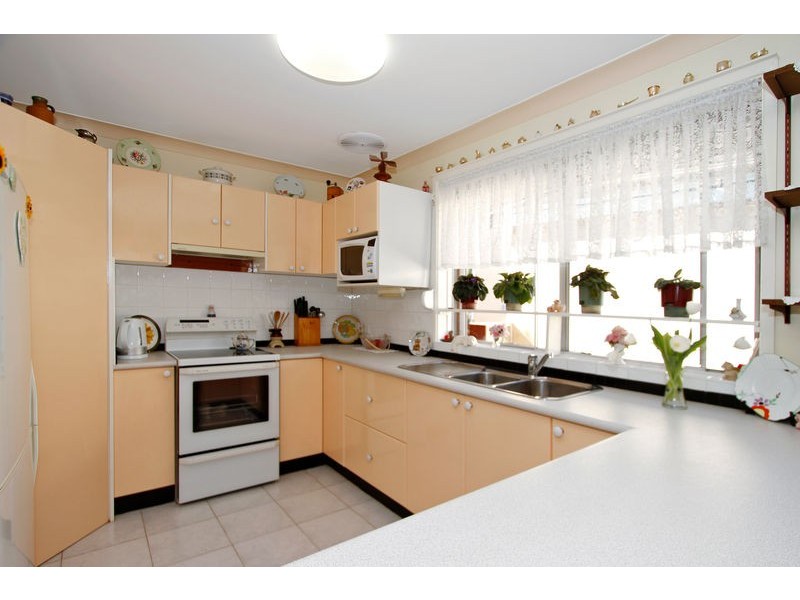 6 Crest Place, Engadine NSW 2233