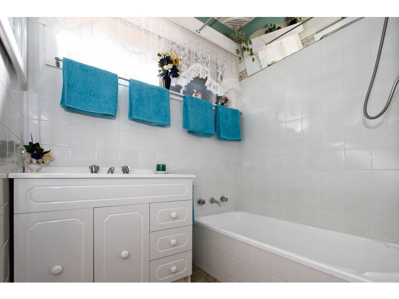 6 Crest Place, Engadine NSW 2233