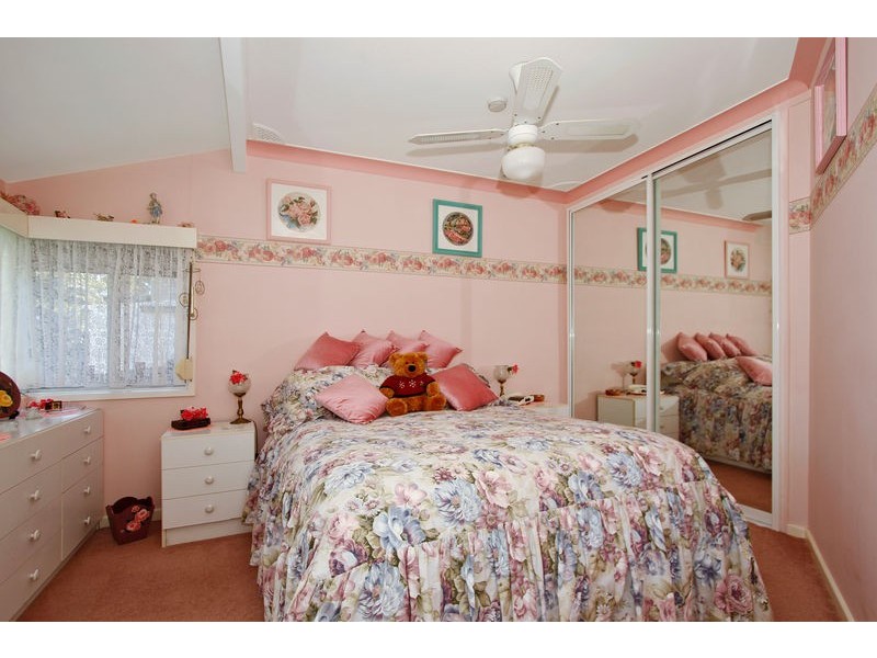 6 Crest Place, Engadine NSW 2233