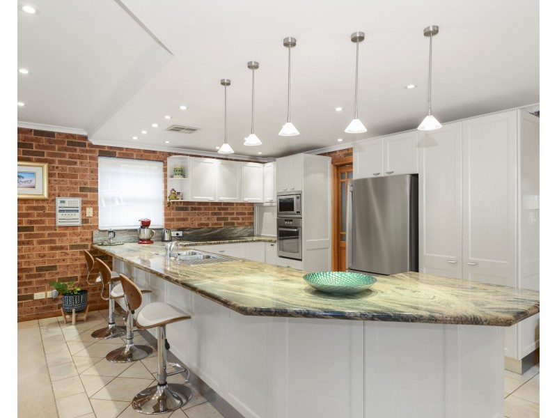 10 Warcoo Avenue, Gymea Bay NSW 2227