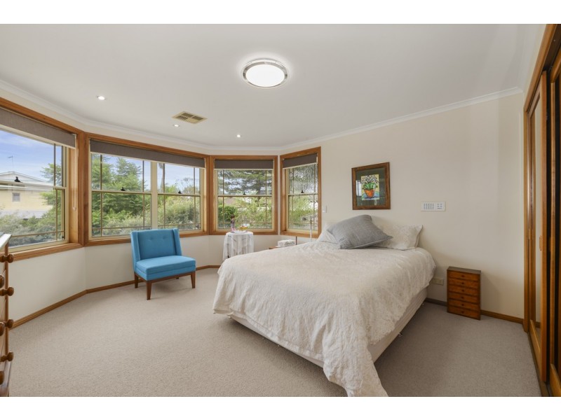 10 Warcoo Avenue, Gymea Bay NSW 2227