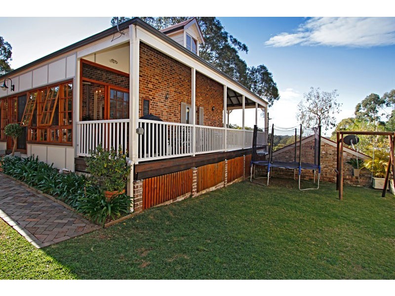 34 Warren Avenue, Grays Point NSW 2232